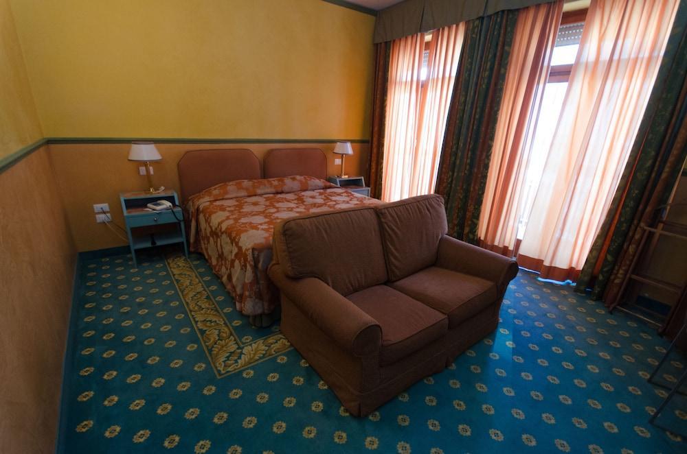 Grand Hotel Tamerici & Principe Montecatini Terme Exterior photo